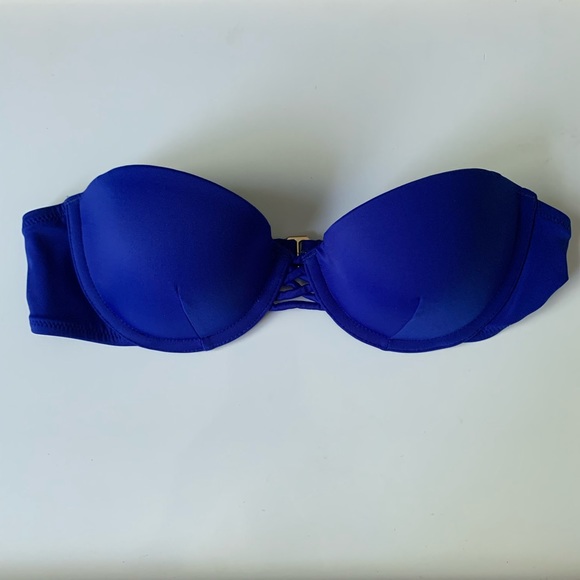 VS Knockout Bikini Set - Picture 2 of 9